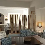 Apartmán Sea View & *
