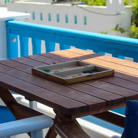 Sea View Apartments&studios 3*