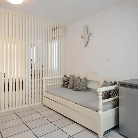 Apartahotel Sea View Apartments&studios 3*