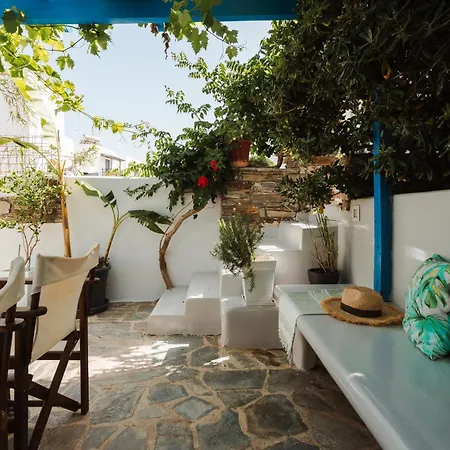 Apartahotel Sea View Apartments&studios 3*