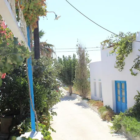 Sea View Apartments&studios Apartahotel