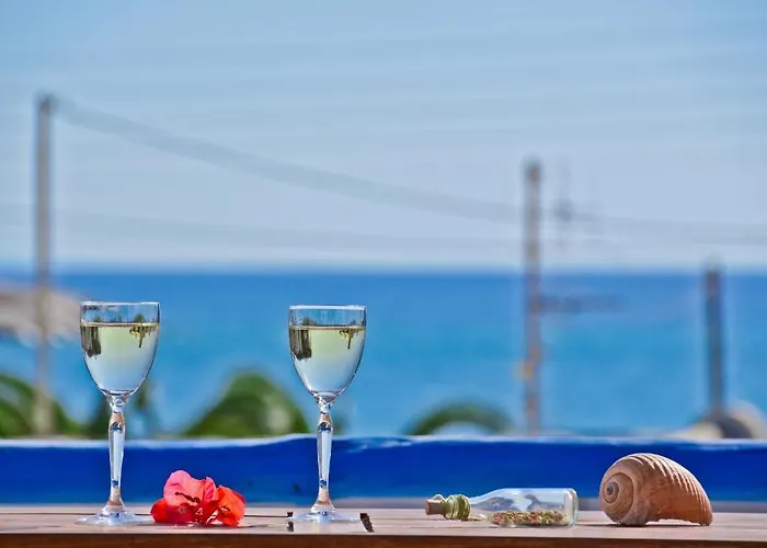 Апартаменты Sea View &