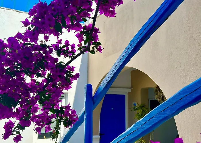 Sea View & Daire Agia Anna (Naxos)