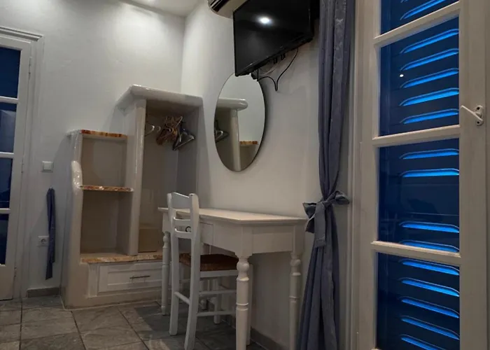 Sea View & * Agia Anna (Naxos)